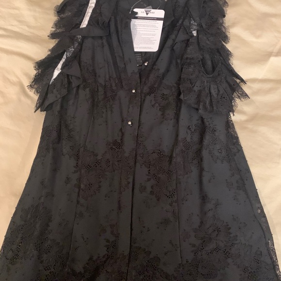 Just cavalli lace top - Picture 3 of 4